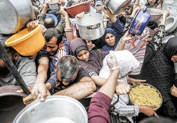 أزمة إنسانية متفاقمة في غزة: استقالة مفاجئة وتصاعد التحذيرات من المجاعة 1 2669060 0
