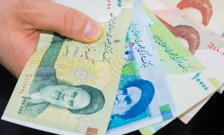 تضارب المواقف الأميركية.. واشنطن تقصف وتدعو للحوار في آن واحد 1 24 14