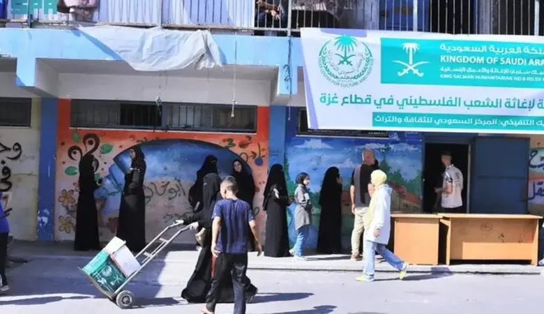 السعودية تكثف جهودها الإغاثية في غزة وسط مخاوف من المجاعة 1 29 8