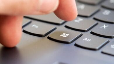 مايكروسوفت تتخلى عن أحد أشهر أنظمة "ويندوز" 1 8 5