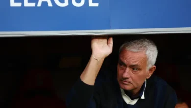 بعد غياب 20 عاماً.. مورينيو يعود للبرتغال من بوابة بنفيكا 7 26 11