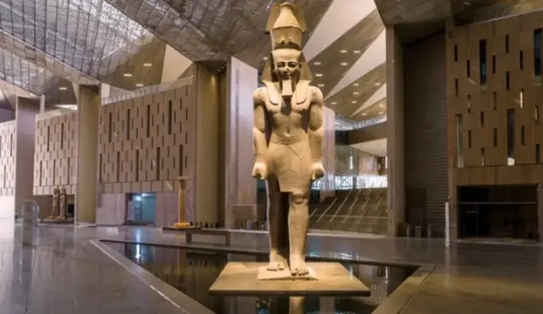 إطلاق أكبر متحف أثري في العالم: مصر تستعد لـ 1 نوفمبر بتطوير شامل لطرق الجيزة والقاهرة 1 14 13