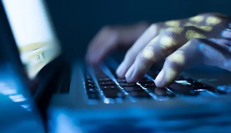 كوريا الجنوبية تضغط لتشكيل قوة شرطة لملاحقة جرائم الكوريين في كمبوديا.. وهون مانيت يعد بـ"القضاء على مراكز الاحتيال" 1 18 14