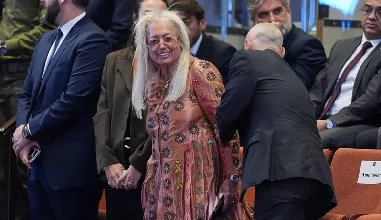 نفوذ المليارات في البيت الأبيض: ترامب يكشف عن الدور المحوري لميريام أديلسون في قرارات القدس والجولان 1 22 6