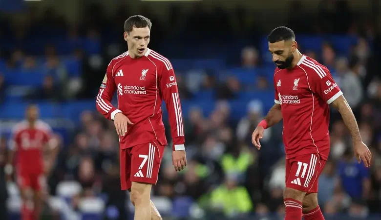 سهم محمد صلاح يتراجع: النجم المصري "يُلام" بعد السقوط القاتل أمام تشيلسي ومطالبات بـ "النهاية" 1 29