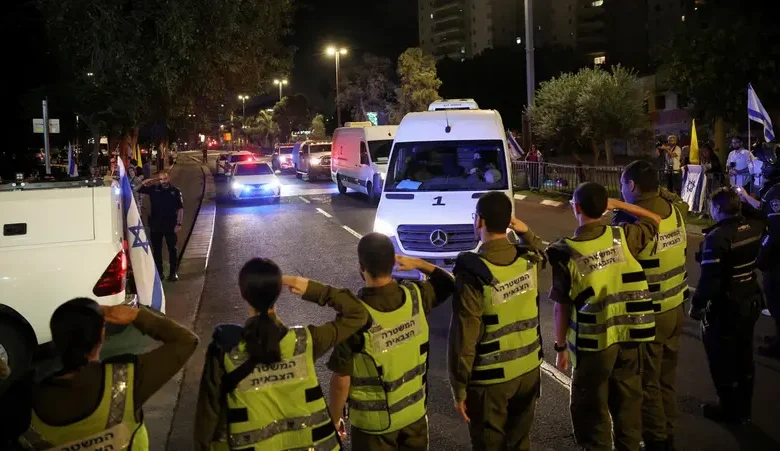 خلاف على الجثامين: الجثة "الرابعة" التي سلمتها حماس تعود لفلسطيني متورط مع إسرائيل في الكشف عن الأنفاق 1 3 8