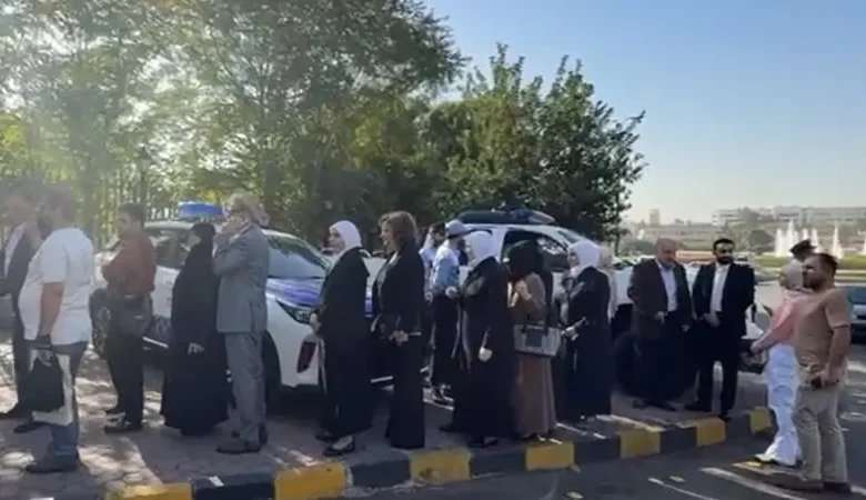 البرلمان السوري ما بعد السقوط: جدل حول الآلية والترشح، واللجنة ترحب بالمراقبين الدوليين 1 9