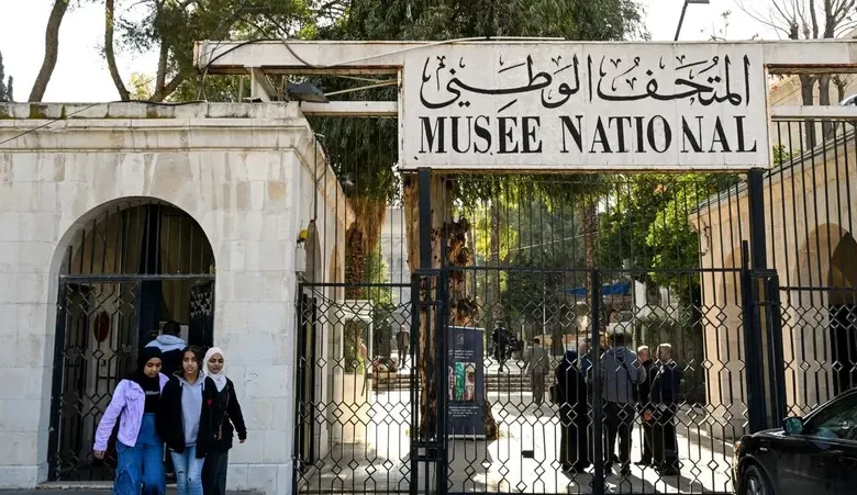 مصير ست قطع نادرة مفقودة: سرقة محددة تستهدف الجناح الكلاسيكي في عميد المتاحف السورية 1 18 6