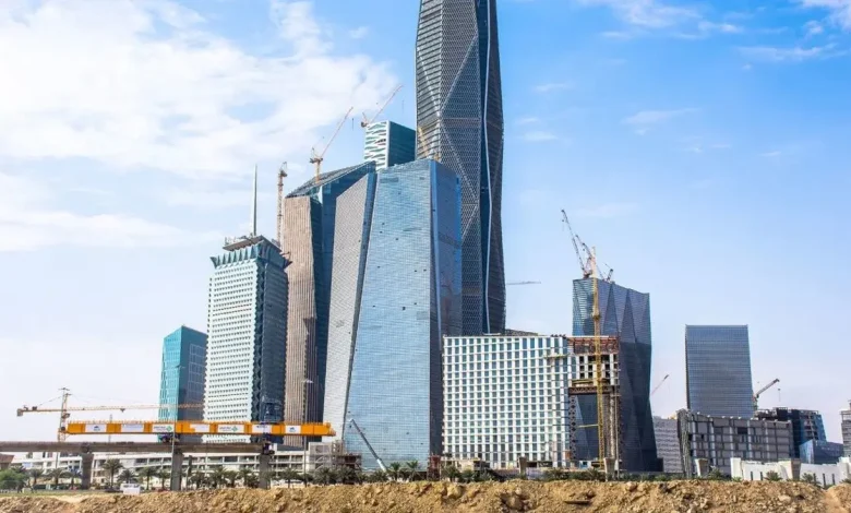 حصن ضد العاصفة: كيف أظهرت اقتصادات الخليج مرونة استثنائية في عام 2025؟ 1 484ff056 9090 465b 8dea a1335f0a3623 16x9 1200x676
