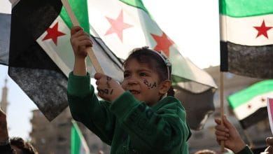 فجر جديد في دمشق: العالم يحتفل مع السوريين بالذكرى الأولى لـ "يوم التحرير" 1 69369e6b4c59b75d0165b03a
