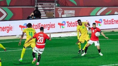 ملك مصر يبهر "الأنفيلد" من المغرب.. كيف تفاعلت جماهير ليفربول مع ثنائية صلاح ضد زيمبابوي؟ 1 694a344342360415d445782b 1