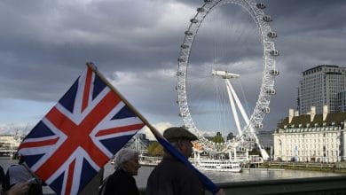695541f24c59b74e484f46d2