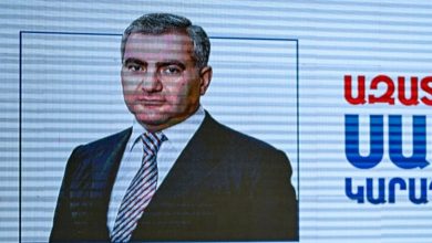 "من الزنزانة إلى البرلمان": أنصار الملياردير صاموئيل كارابتيان يطلقون حزباً سياسياً جديداً في أرمينيا لمواجهة باشينيان 1 696e17ac42360412ce156cdf