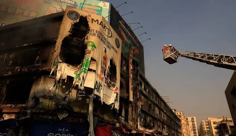 كيف تحول مجمع "آر جاي" في كراتشي إلى محرقة بشرية أودت بحياة 11 شخصاً؟ 1 9e4910fd 2a8d 45ae a935 da744d6b9f39 16x9 1200x676