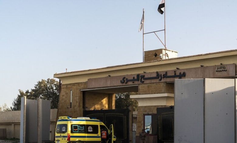 "طابور الموت": 22 ألف جريح ومريض في غزة بانتظار معجزة الإجلاء.. وصحة القطاع تحذر من "إبادة طبية" وشيكة اليوم الأحد مطلع 2026. 1 697f1ecd4c59b7528034d997