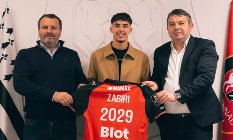 "جوهرة أطلسية في الملاعب الفرنسية": نادي رين يحسم صفقة المهاجم المغربي ياسر زابيري مطلع 2026.. كيف خطف نجم مونديال الشباب الأضواء اليوم الثلاثاء؟ 1 6981fb0442360402ea5f0111