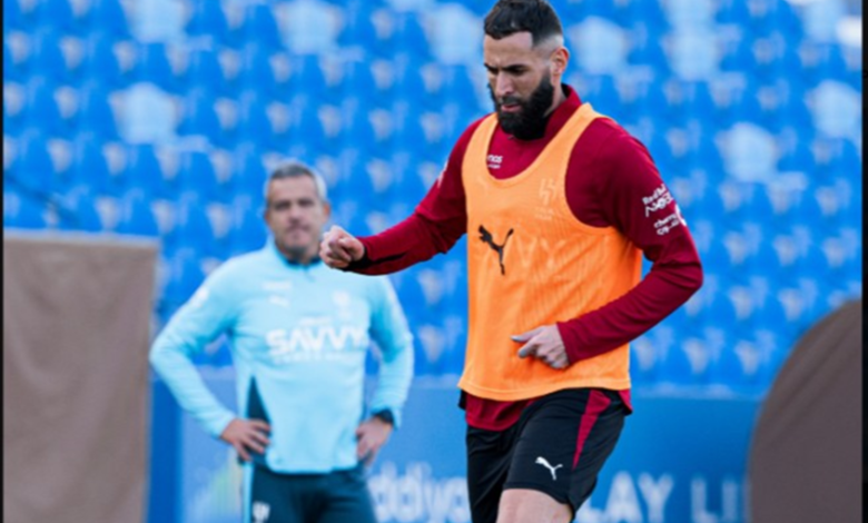 "ريال مدريد في الرياض": كريم بنزيما يذهل الجميع في أول ظهور له مع الهلال مطلع 2026.. والفرنسي يصرح: "وجدت في الزعيم روح البيرنابيو" اليوم الأربعاء 1 69833e6842360413257624c5
