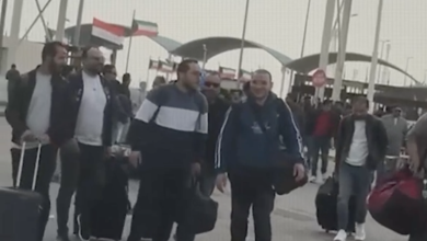 "عالقون بين النيران والحدود".. الكويت ترفض استقبال الكوادر النفطية الأجنبية الفارة من قصف البصرة 1 69ac3365423604648140739d