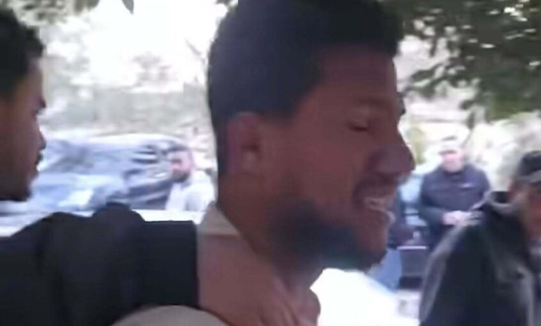 سقطت الإنسانية أمام باب شقته .. صرخة عامل دليفري تتحول إلى قضية رأي عام في مصر 1 69ae9d7b4c59b768bb721b58