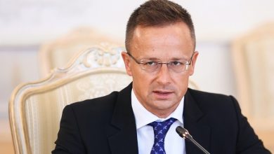"بودابست في مواجهة العاصفة".. سيارتو يحذر من شلل اقتصاد أوروبا وهنغاريا تتحصن ضد الابتزاز الطاقي 5 69b18eb14c59b7689b6ab14a