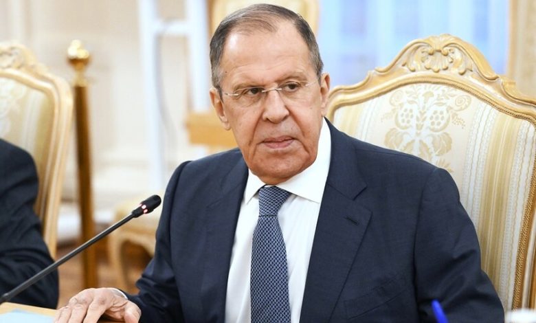 "مسقط وموسكو على خط التهدئة".. لافروف والبوسعيدي يطالبان بوقف فوري للمواجهة المسلحة حول إيران 1 69b19a6042360431cc6e09a3
