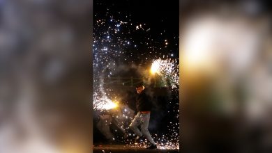 الإيرانيون يحتفلون بـ"جهارشنبه سوري" رغم الحرب 5 d8a7d984d8a5d98ad8b1d8a7d986d98ad988d986 d98ad8add8aad981d984d988d986 d8a8d980d8acd987d8a7d8b1d8b4d986d8a8d987 d8b3d988d8b1d98a d8b1