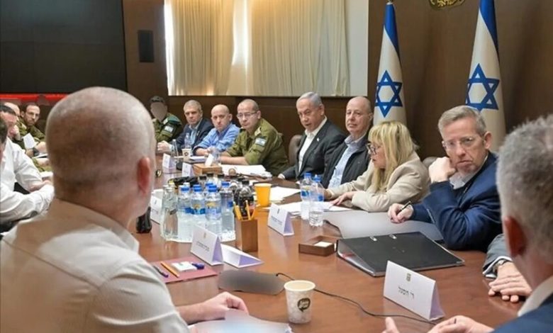 "باسم يوسف" يتصدر القائمة.. إسرائيل تدرج 10 شخصيات إعلامية عالمية ضمن قائمة الشتات السوداء 1 69de21084236041f306d636b