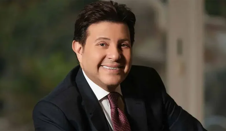 مصطفى كامل يكشف حقيقة صور المستشفى لهاني شاكر: شائعات الوفاة متاجرة رخيصة والحالة حرجة جداً 6 e4660494 9d83 40ef 9abf cf233a4248c6 16x9 1200x676 2
