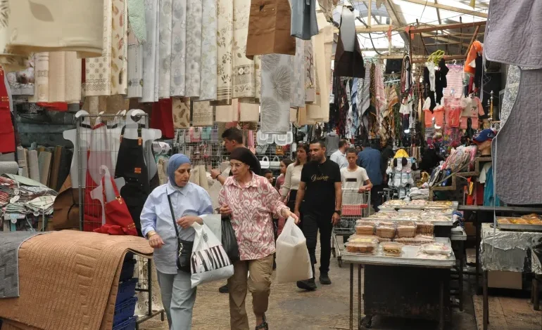رغم الجدران والحواجز نابلس بوصلة فلسطينيي الداخل في رحلة البحث عن الهوية والتسوق 1 27 1777999124