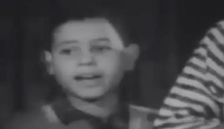 شاهد فيديو نادراً لـ هاني شاكر طفلاً مع إسماعيل ياسين.. رحيل أمير الغناء العربي يوجع الملايين 1 876f5df2 0283 46b2 90f6 1cf956e32b91 16x9 1200x676