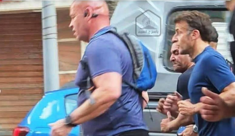 فيديو يشعل منصات التواصل.. ماكرون يمارس الركض في شوارع الإسكندرية وموكب رئاسي يلاحقه 1 f8b8df60 4b30 48b3 9fe3 d50f5d9f7ad1 16x9 1200x676