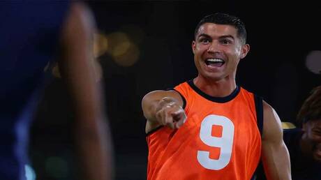 عودة رونالدو إلى تدريبات النصر السعودي استعدادًا للموسم الجديد 1 d8b9d988d8afd8a9 d8b1d988d986d8a7d984d8afd988 d8a5d984d989 d8aad8afd8b1d98ad8a8d8a7d8aa d8a7d984d986d8b5d8b1 d8a7d984d8b3d8b9d988d8af
