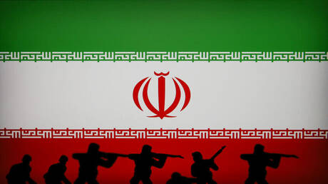 إيران: إقبال هائل على التطوع في حملة "المضحون بأنفسهم" 1 d8a5d98ad8b1d8a7d986 d8a5d982d8a8d8a7d984 d987d8a7d8a6d984 d8b9d984d989 d8a7d984d8aad8b7d988d8b9 d981d98a d8add985d984d8a9 d8a7d984